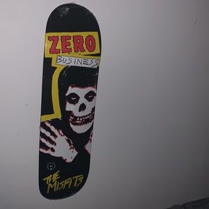 Misfits X zero skateboard deck 2018 limited edition sealed